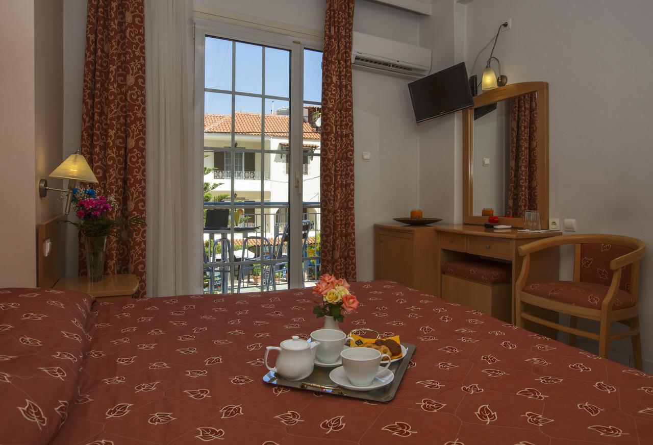 Hotel Toló Kültér fotó